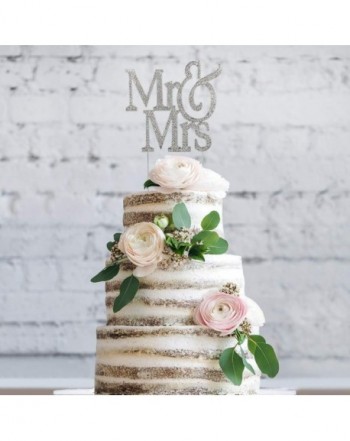 New Trendy Bridal Shower Cake Decorations